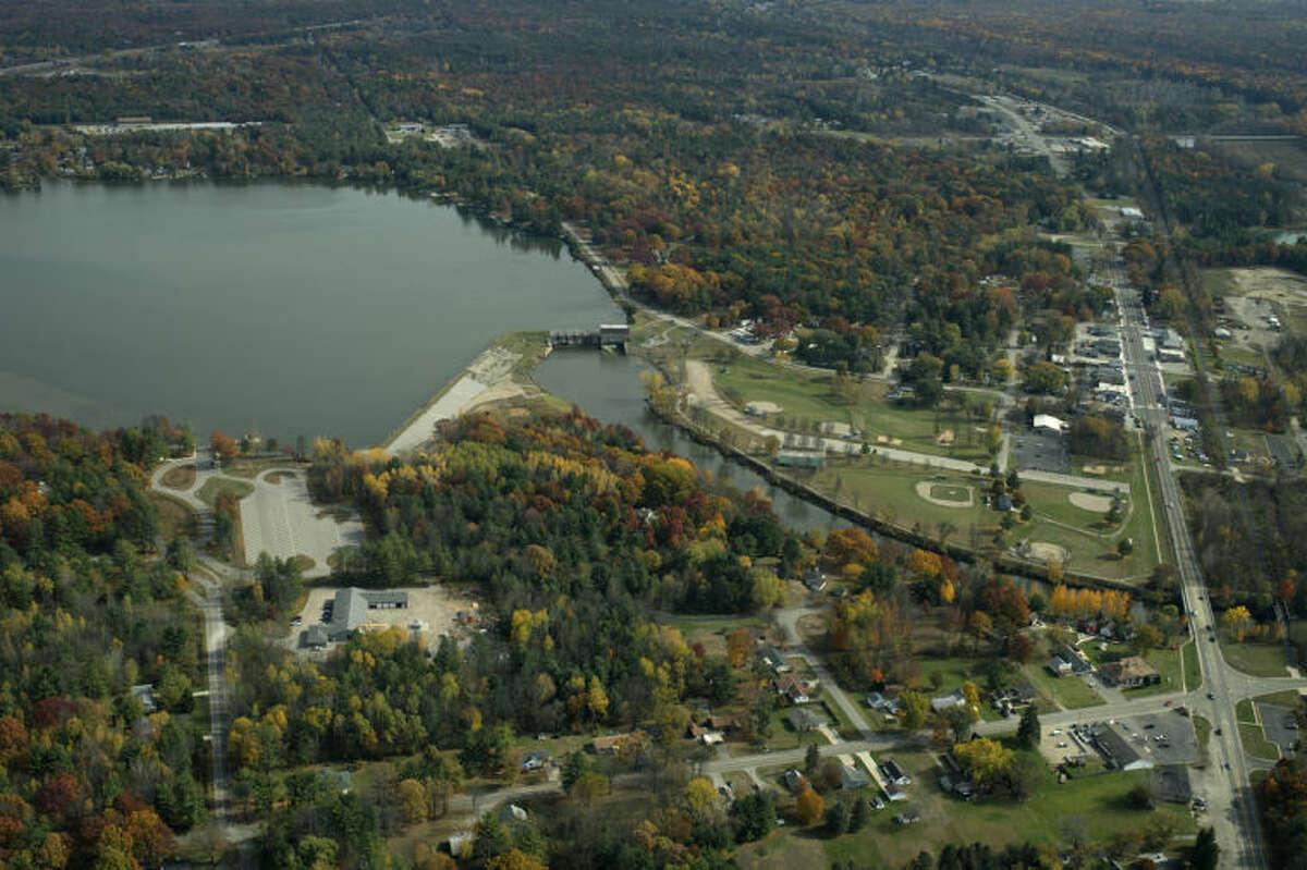 NEIL BLAKE | nblake@mdn.net The Sanford Lake dam, center, will be undergoing renovations this summer. Lake residents will not be affected by the project.
