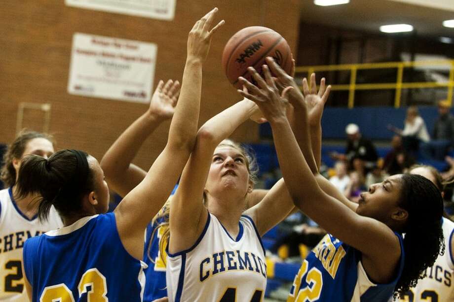 Midland Routs Flint Sw Closes In On Valley Title Midland Daily News