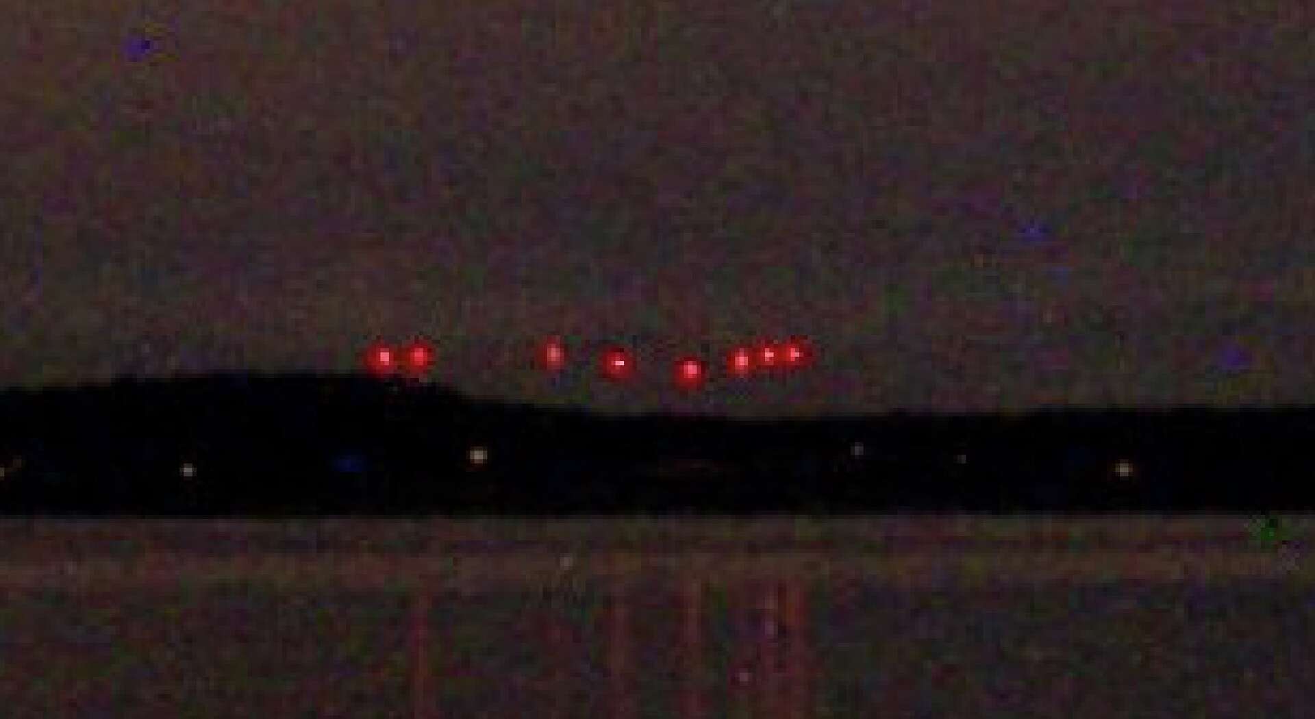 Seattle UFO mystery solved: Bright red lights over Arlington are military