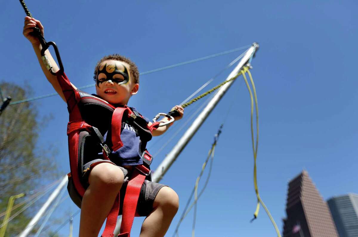 A funfilled weekend will benefit Child Advocates, Inc.