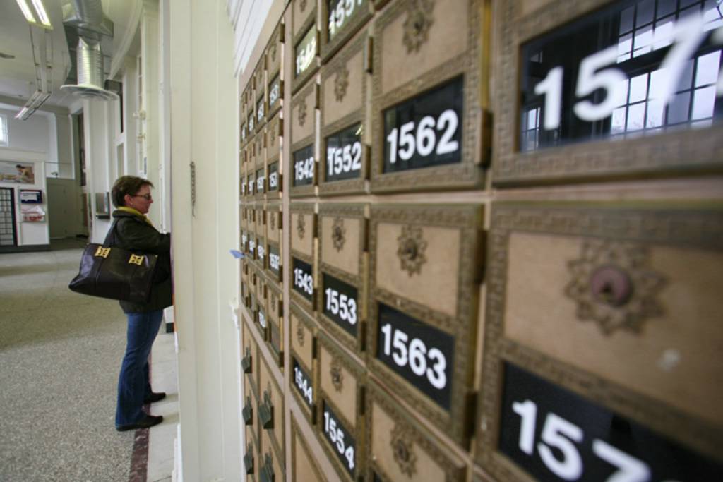 Greenwich Avenue post office sparks flurry of interest