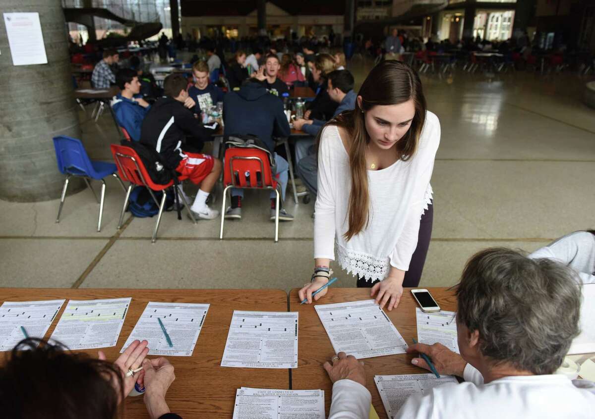 How to register to vote in houston