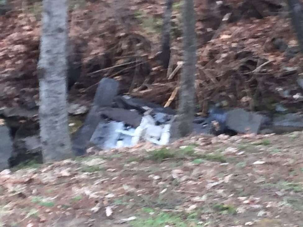 Cops Teen crashed car into East Greenbush creek