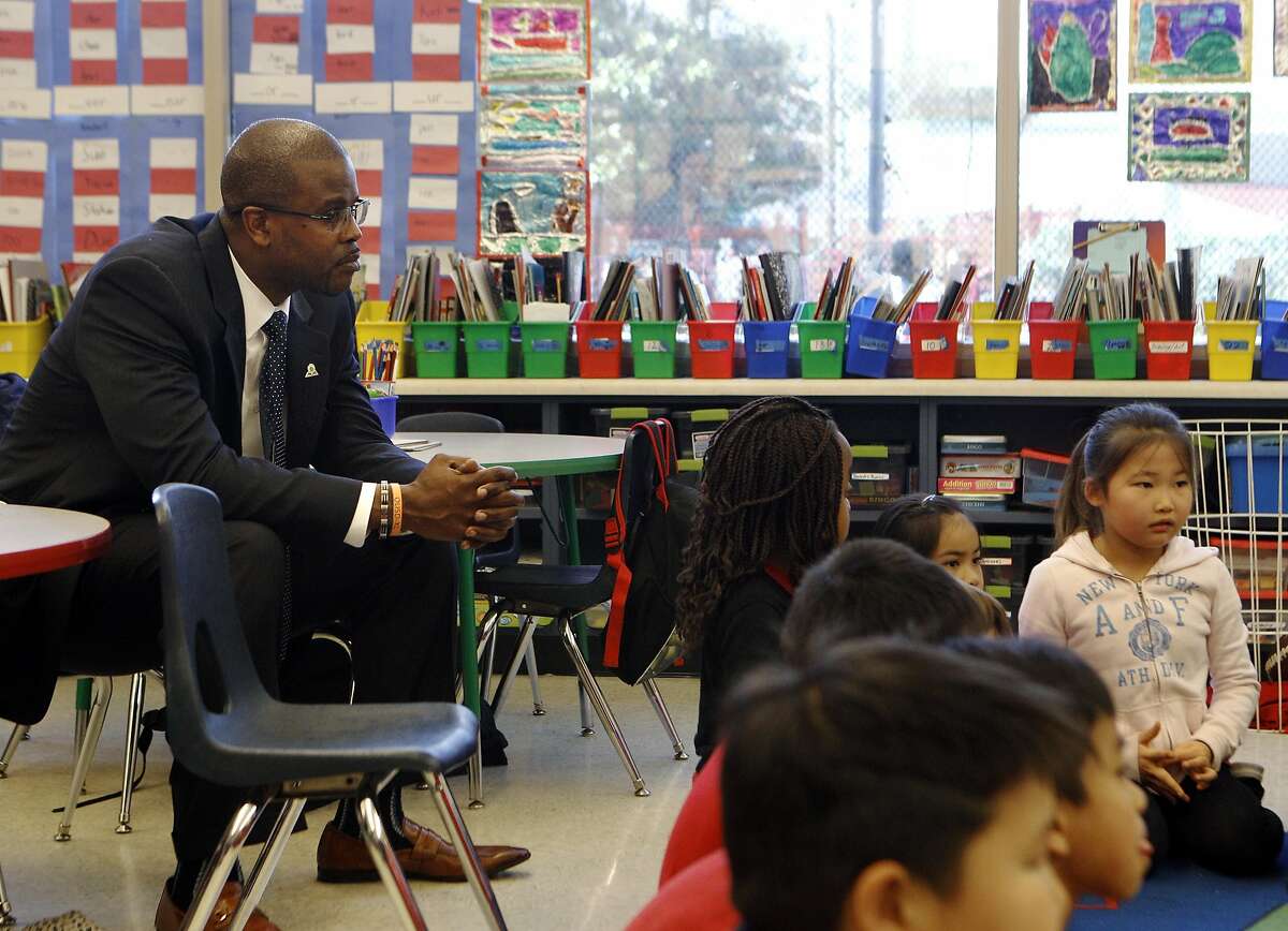 Oakland Superintendent Antwan Wilson visits a second grade class at Lincoln Elementary school during a tour along with Mayor Libby Schaaf in Oakland, Calif., on Thursday, March 24, 2016. The tour highlights the school's success in closing the achievement gap, as can be seen in the Education Equality Index.