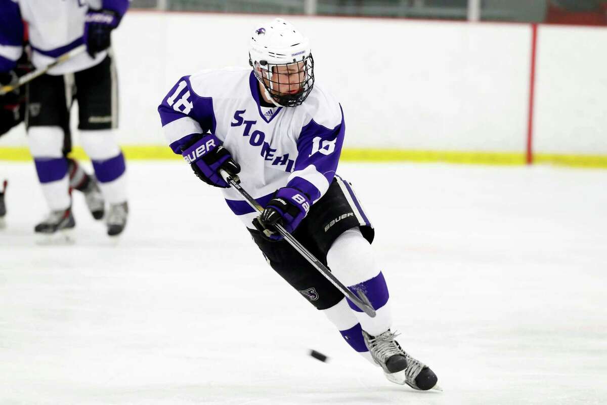 D’Elia builds a hockey legacy at Stonehill