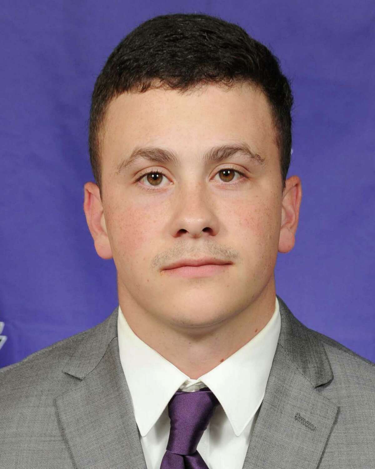 D’Elia builds a hockey legacy at Stonehill