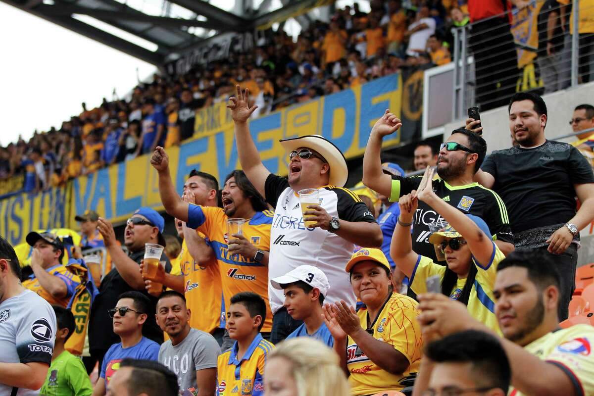 Tigres UANL 3, Club America 2