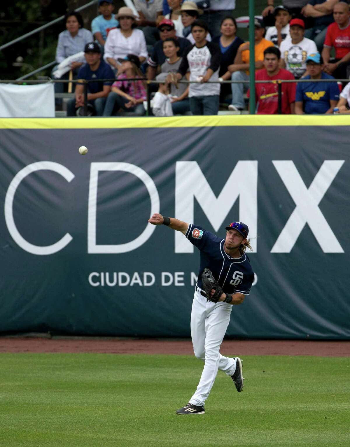Mexico City: Padres 21, Astros 6