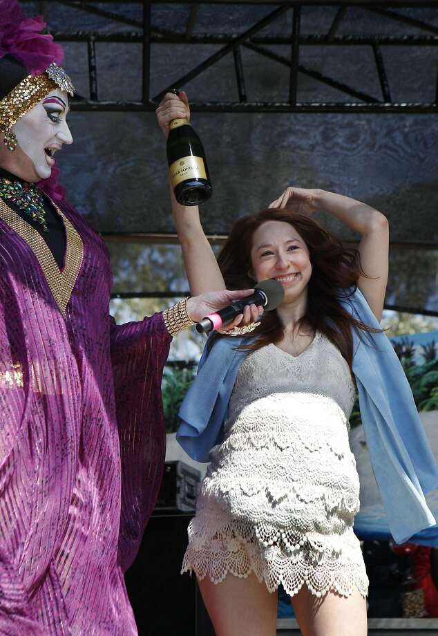 Hunky Jesus And Foxy Mary Contest Dominates Golden Gate Park This Easter Sfgate