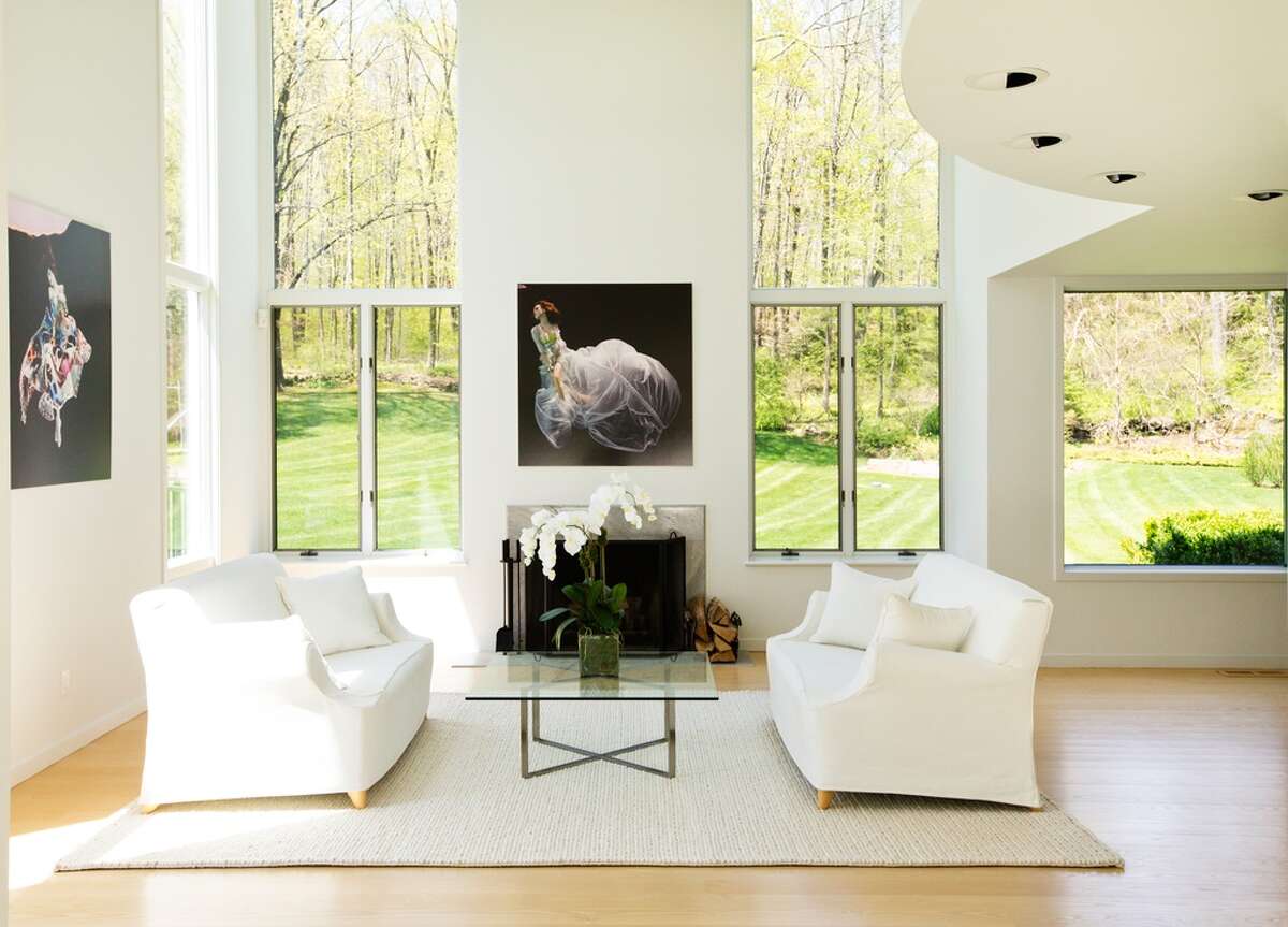 On the market Modern oasis in Sherman