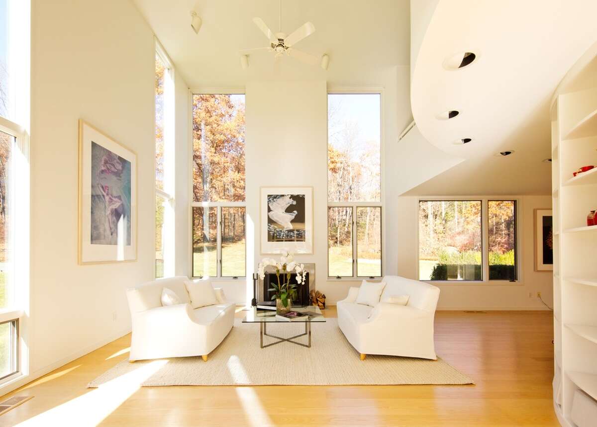 On the market Modern oasis in Sherman