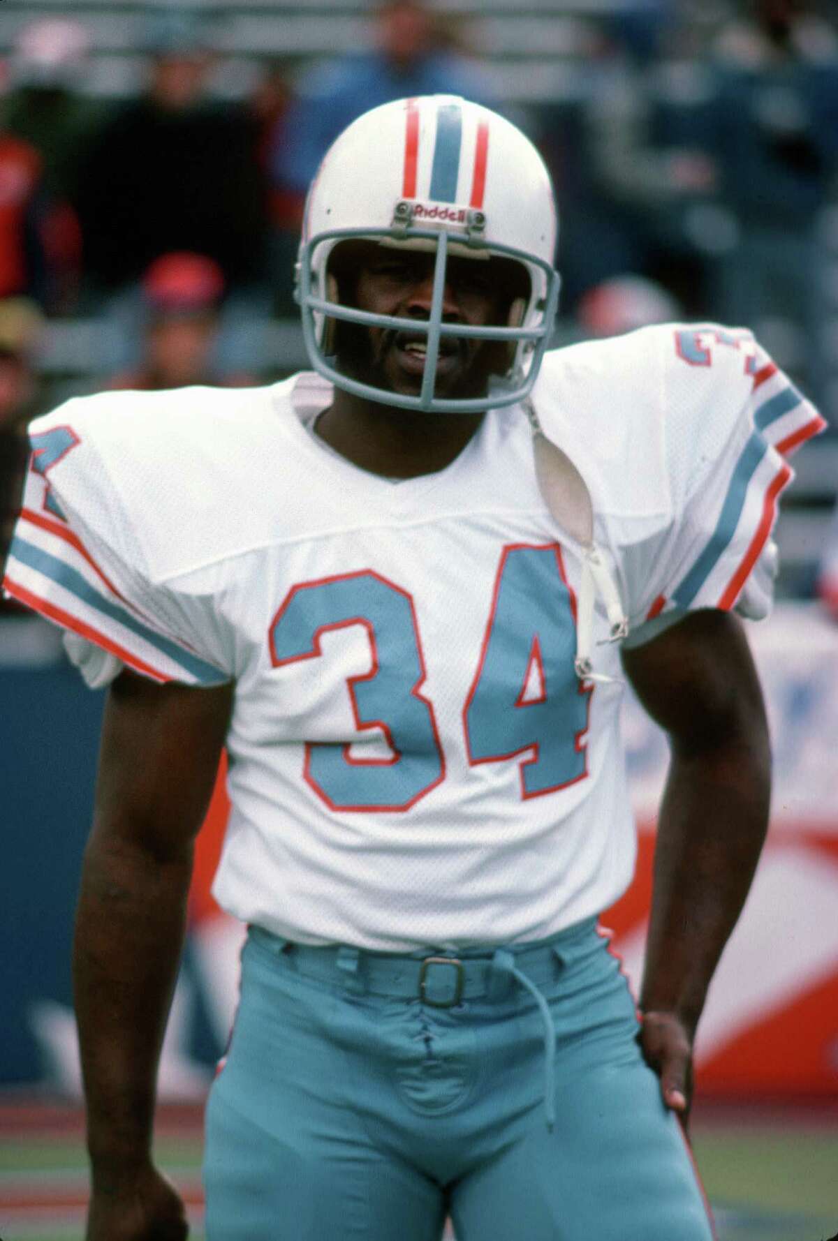 mcfarlane earl campbell