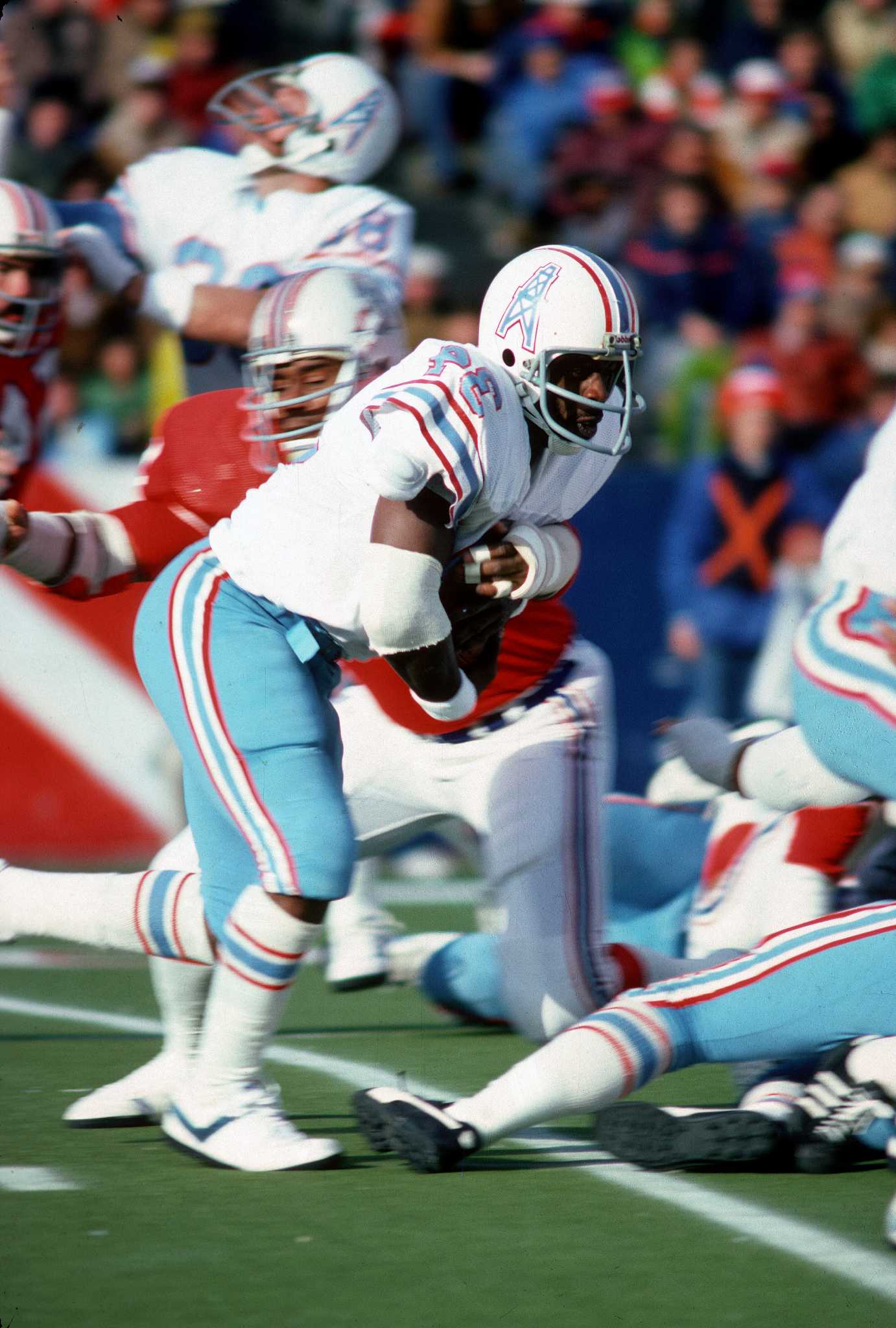 Houston Oilers Earl Campbell in action, rushing vs Oakland Raiders