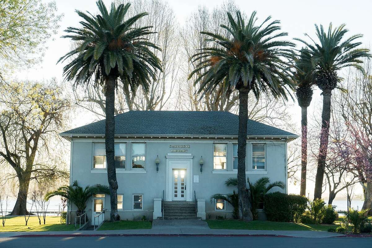 Soak up the smalltown vibes in Lakeport