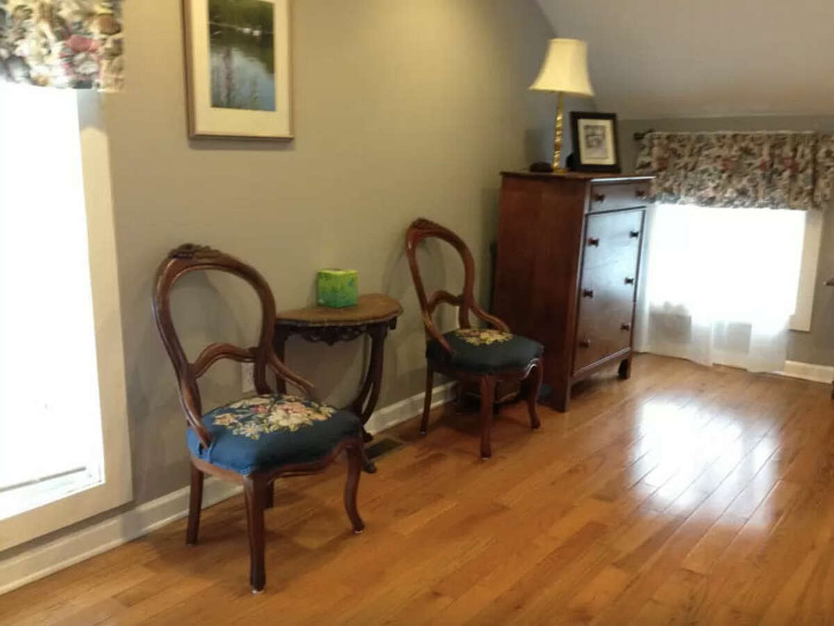 Airbnb rentals for Saratoga Race Course season