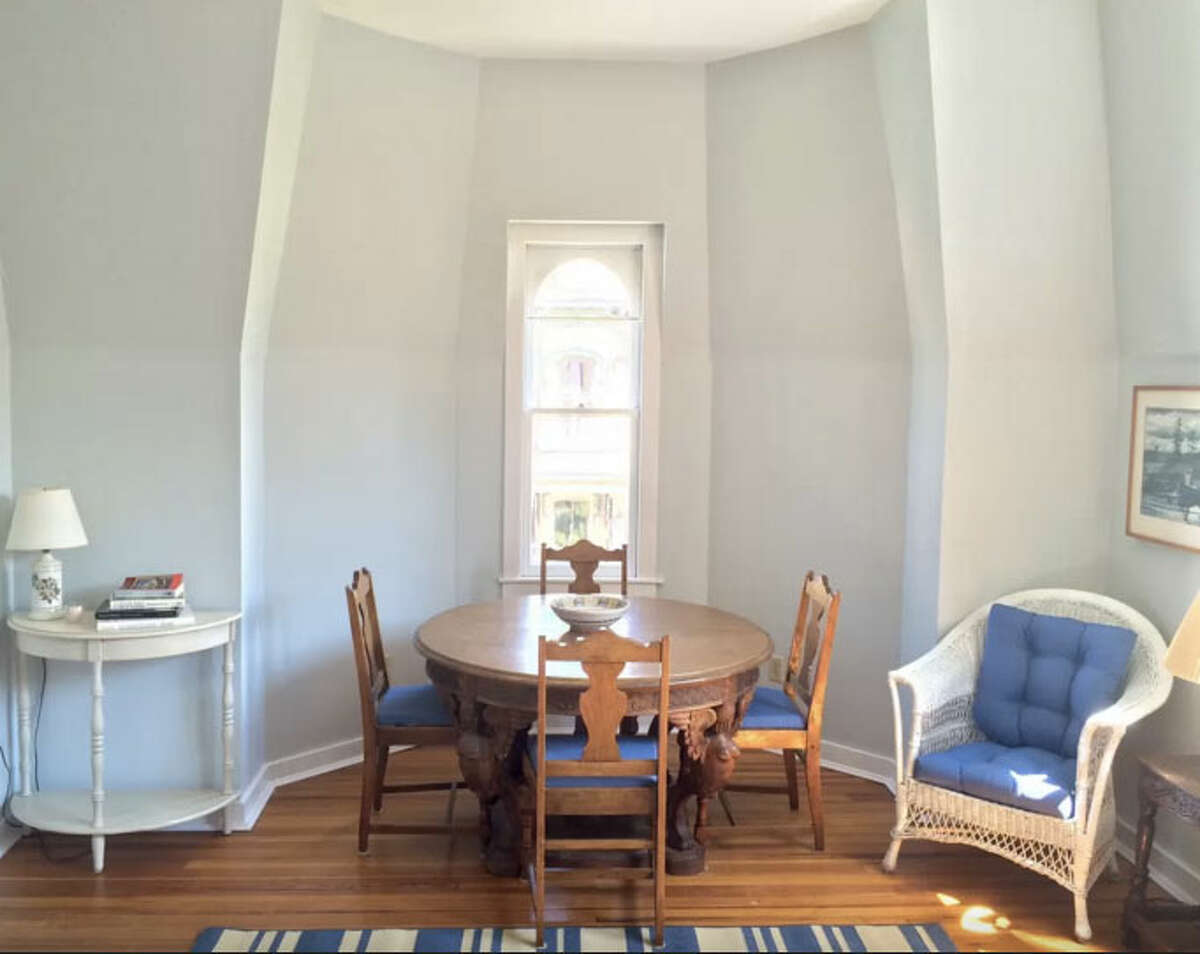 Airbnb rentals for Saratoga Race Course season