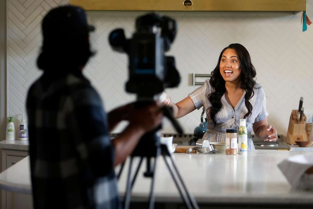 Ayesha Curry tapes her CSN Bay Area show "Cookin' with the Currys" in the kitchen of her home in Walnut Creek, Calif., on Wednesday, March 30, 2016.