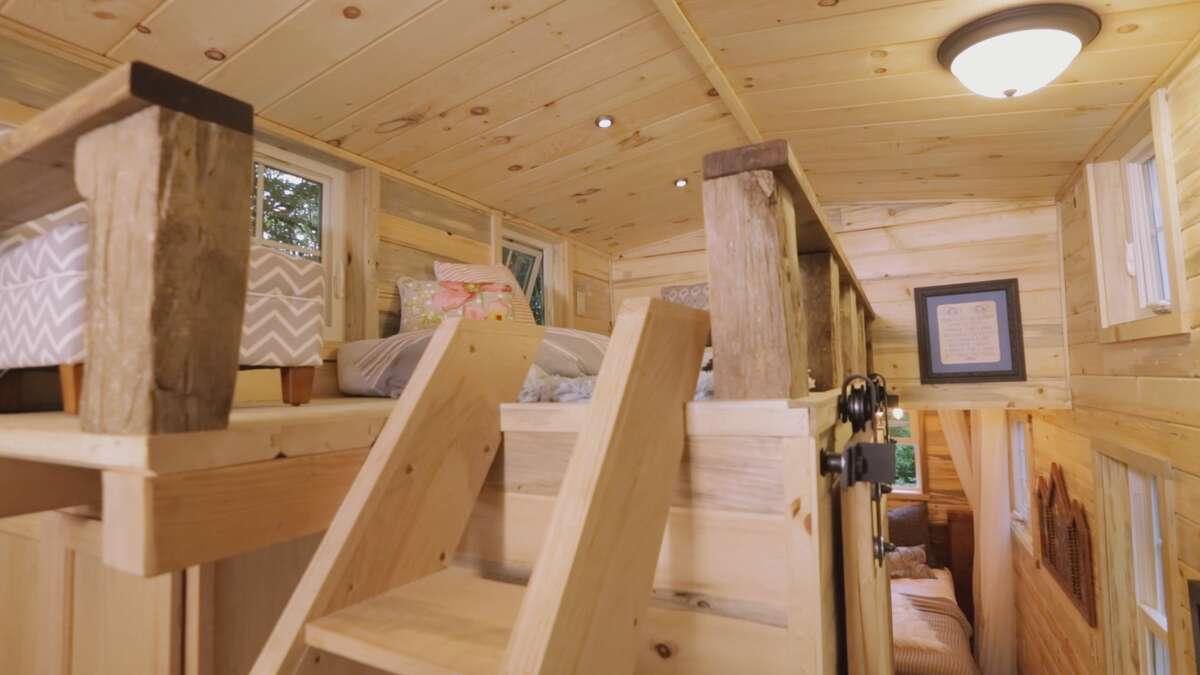 Take a look inside this tiny home built for San Antonio Spurs' Matt Bonner