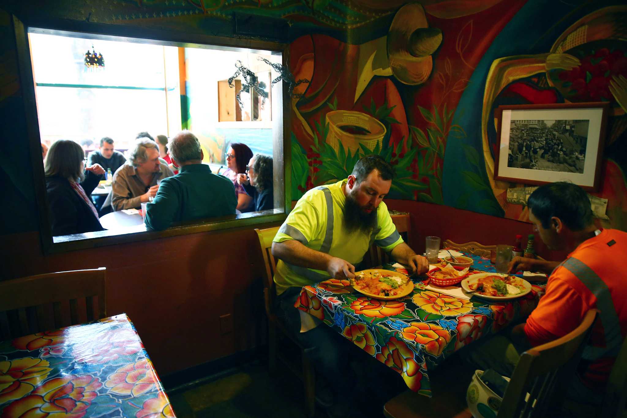 1 Star Yelp Reviews Of Seattle S Best Restaurants