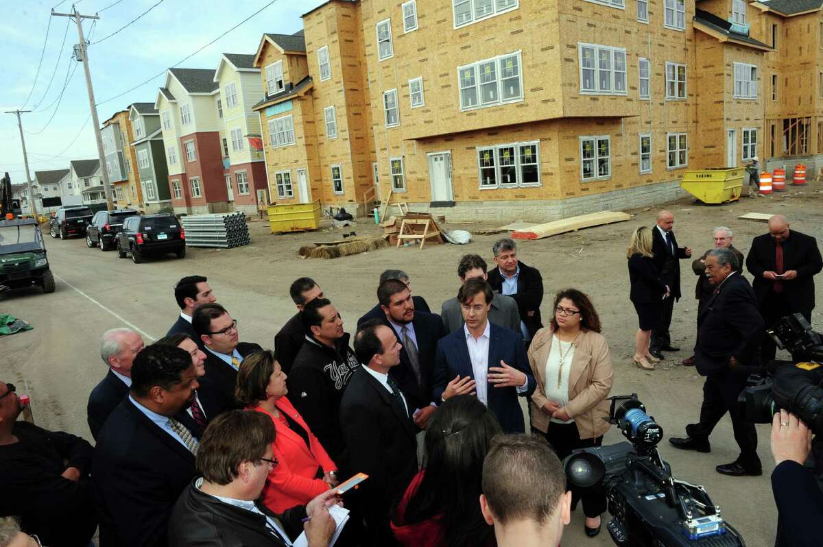 Bridgeport housing plan moves ahead