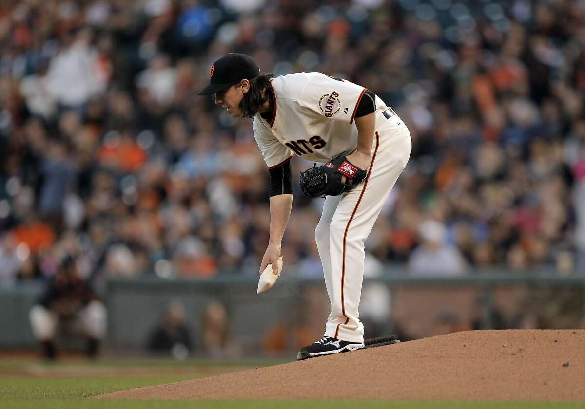 Lincecum in his Fade to Black uniform.