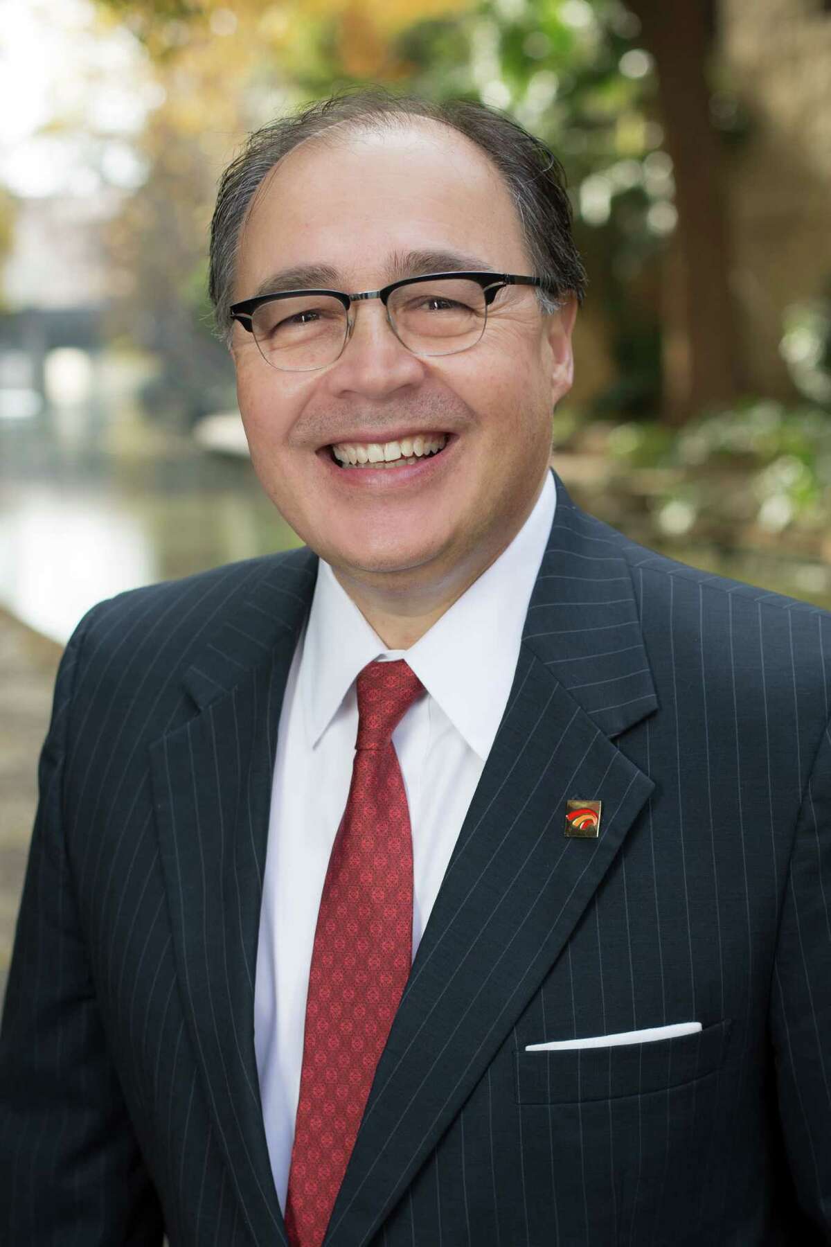 Ramiro Cavazos is CEO and president of the San Antonio Hispanic Chamber of Commerce. 2016 SAHCC Board Members