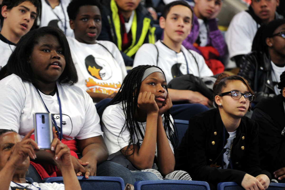 Bridgeport Youth Summit showcases opportunity