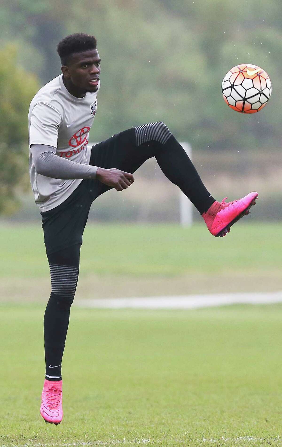 Jason Johnson fields a ball during a worksout for San Antonio FC at the STAR Soccer Complex on March 29, 2016.