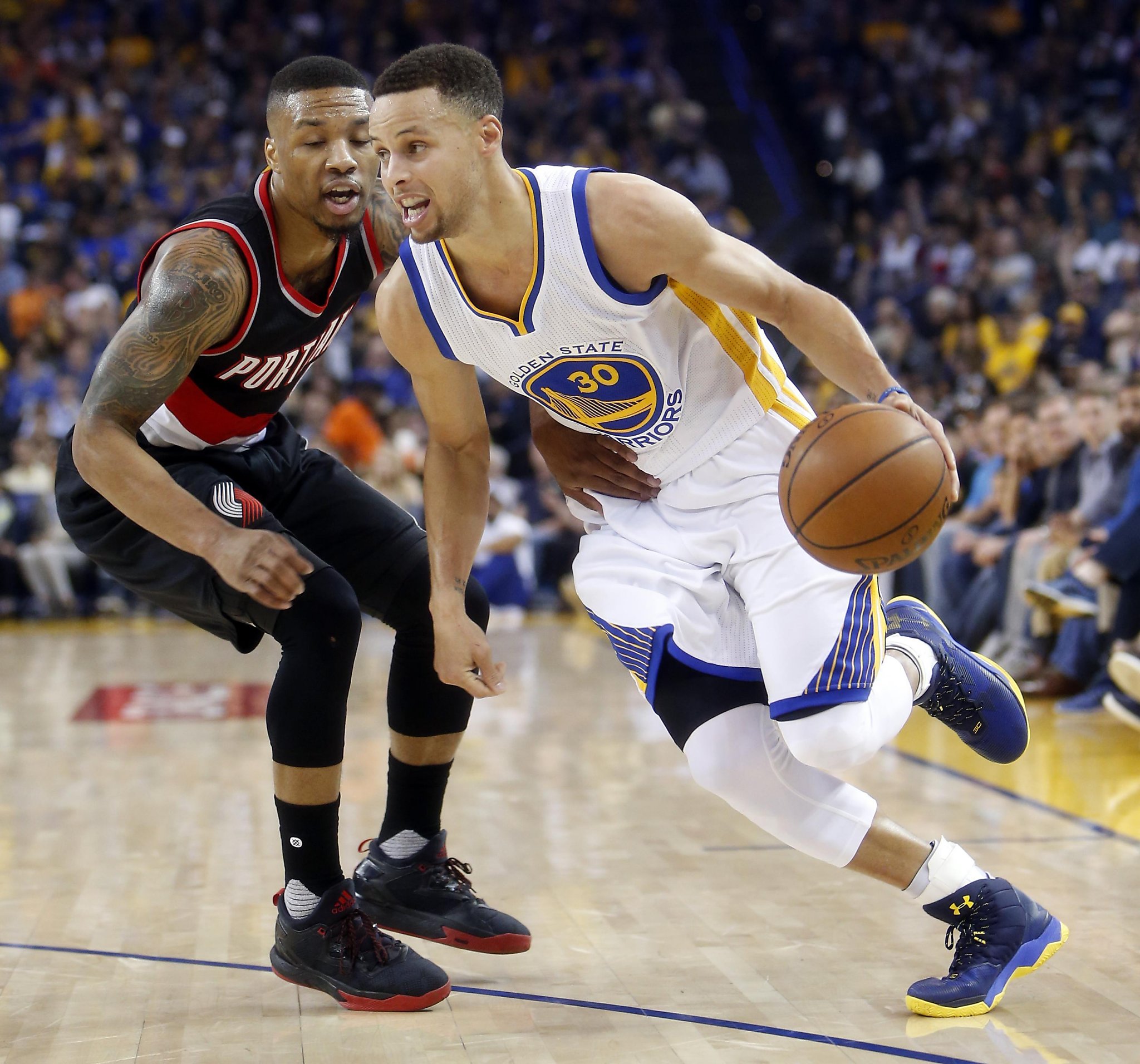 Warriors’ Stephen Curry thwarts postgame splash attack - San Francisco ...