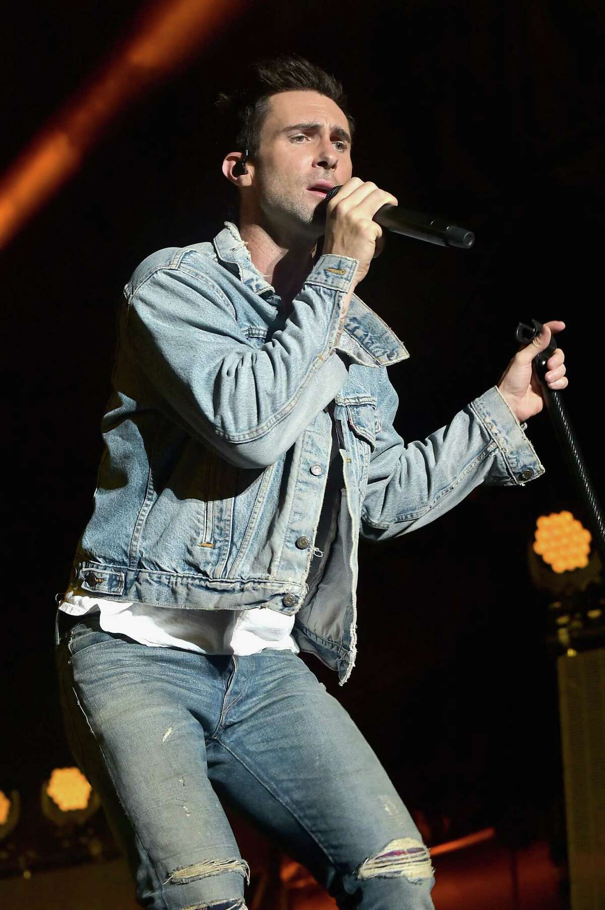 Maroon 5 closes out free music festival