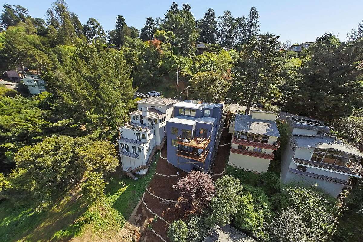 Masterful modernity in Oakland’s Montclair