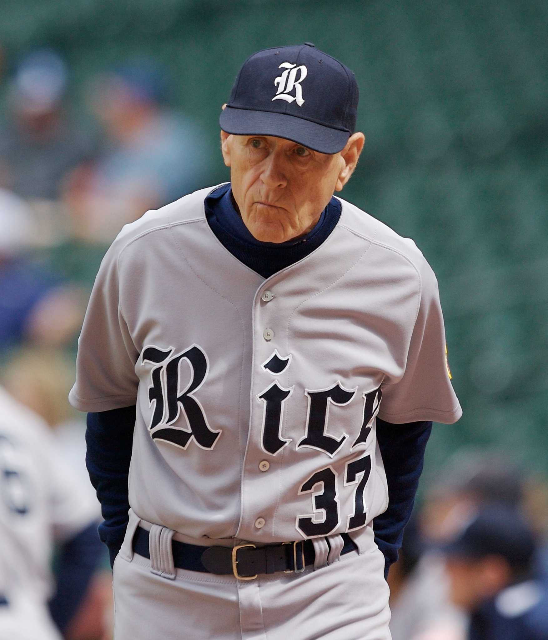 Books and baseball team up for evening honoring Rice coach Wayne