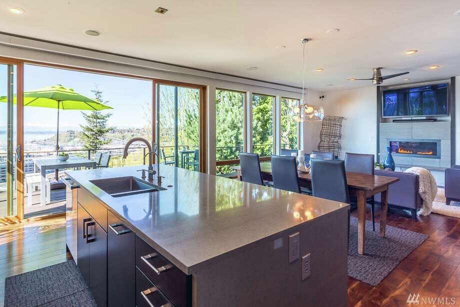 Queen Anne home with stunning views