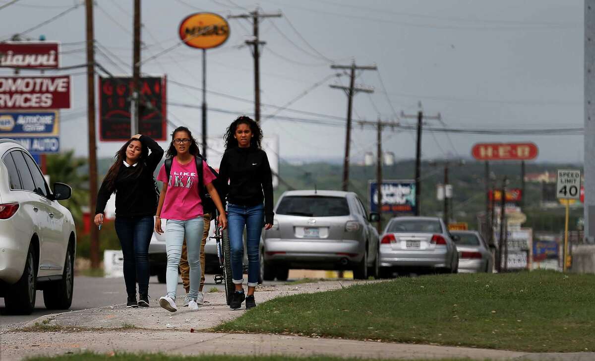 12yearold girl struck, killed while walking to school on North Side