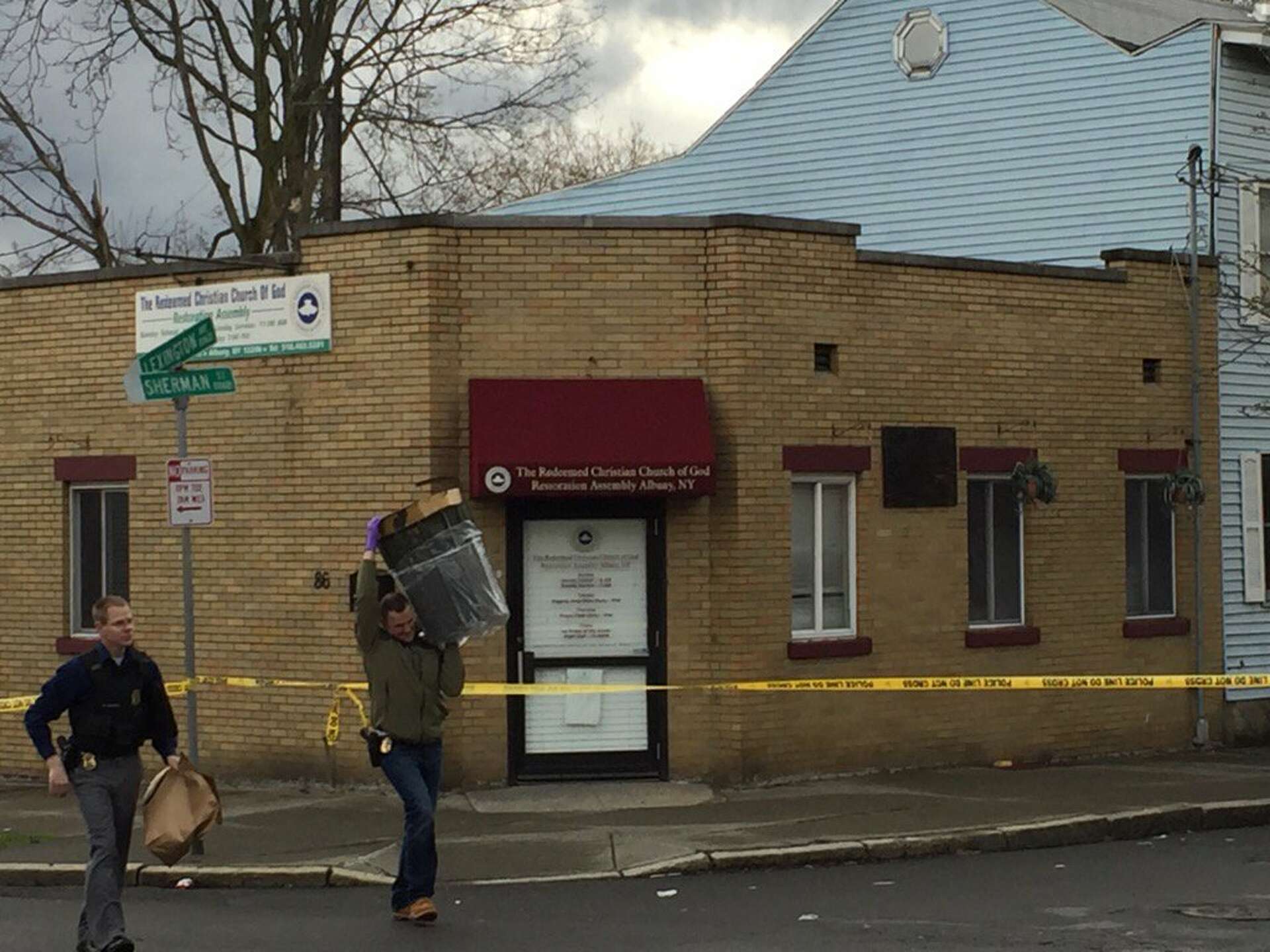 Man critically injured in Albany stabbing