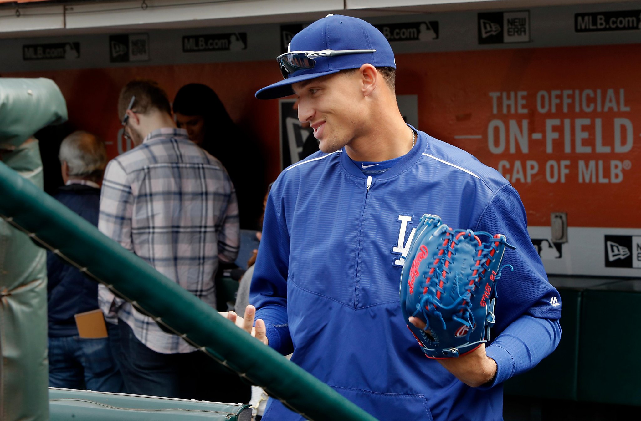 A's claim Trayce Thompson, Klay's brother, for a potentially short