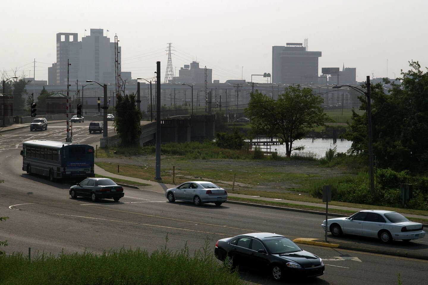 Heightened ozone levels in CT Monday prompt air quality alert