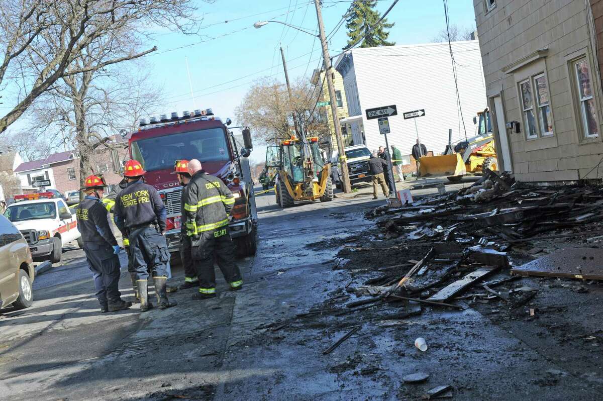 Residents safe in Cohoes fire, several families displaced