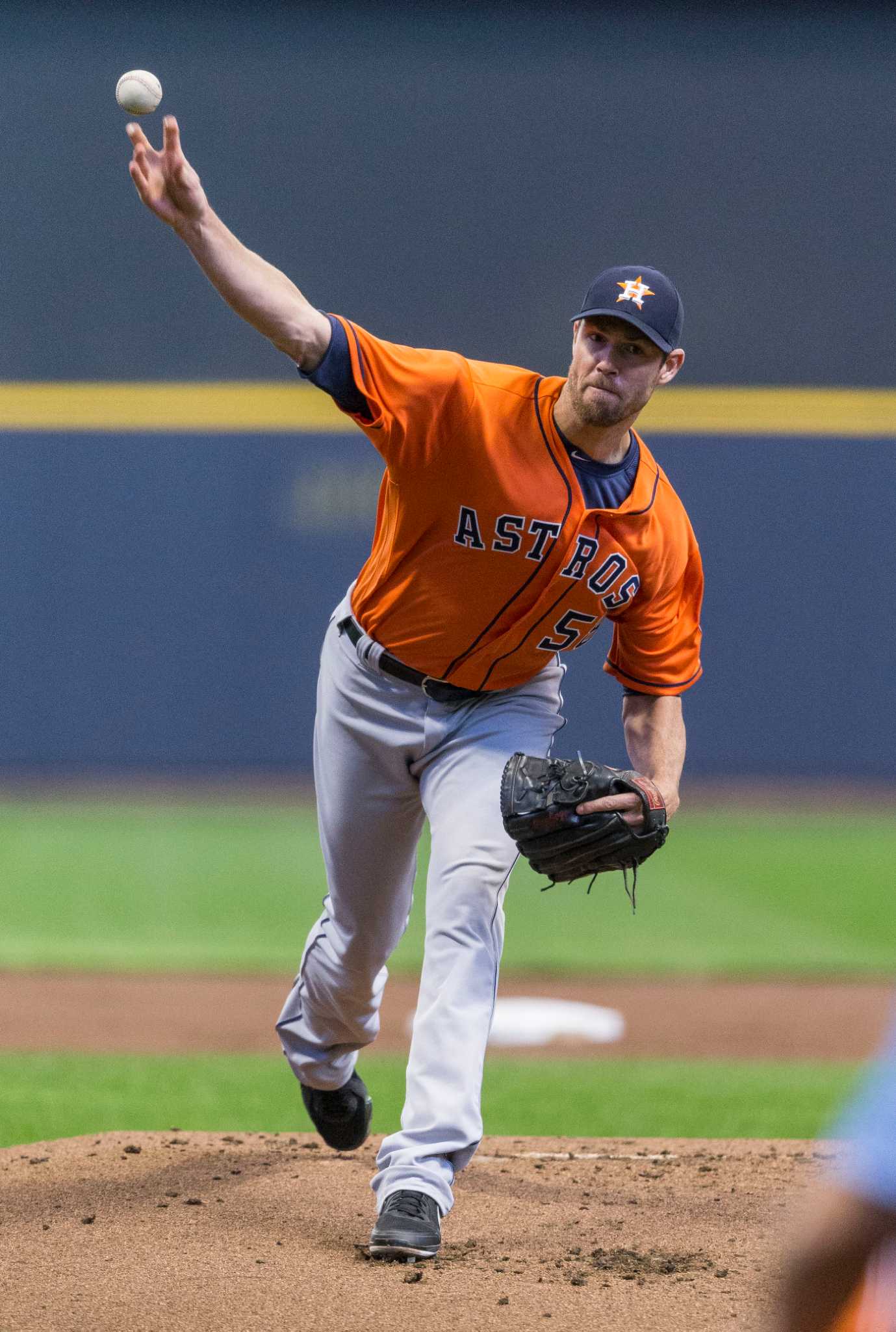 Rasmus hits 2 HRs, Fister wins as Astros beat Brewers 6-4