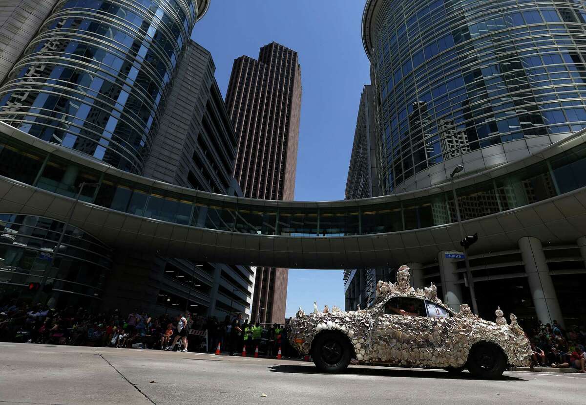 Art cars take over downtown Houston for 30th annual parade