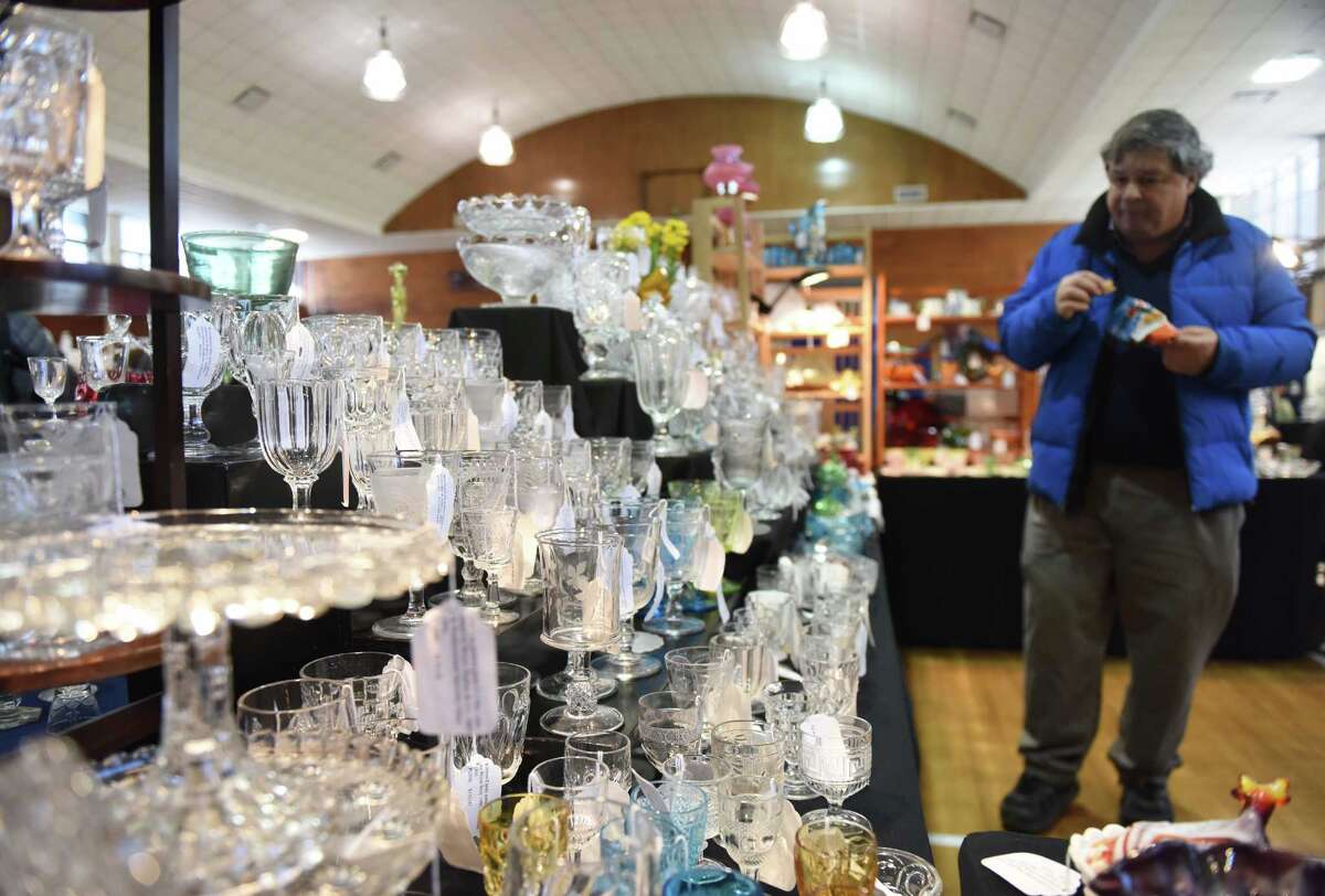 Greenwich antique glass show reflects fragile past