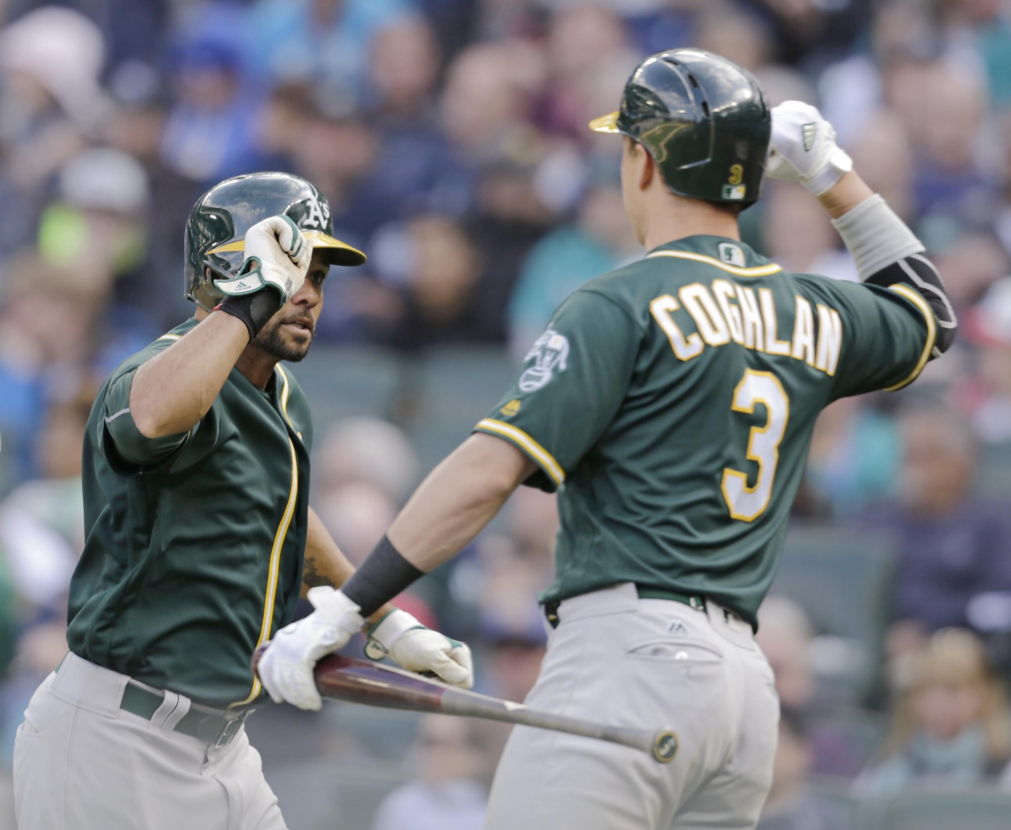 Coco Crisp to Cleveland Indians deal official, pitcher Colt Hynes