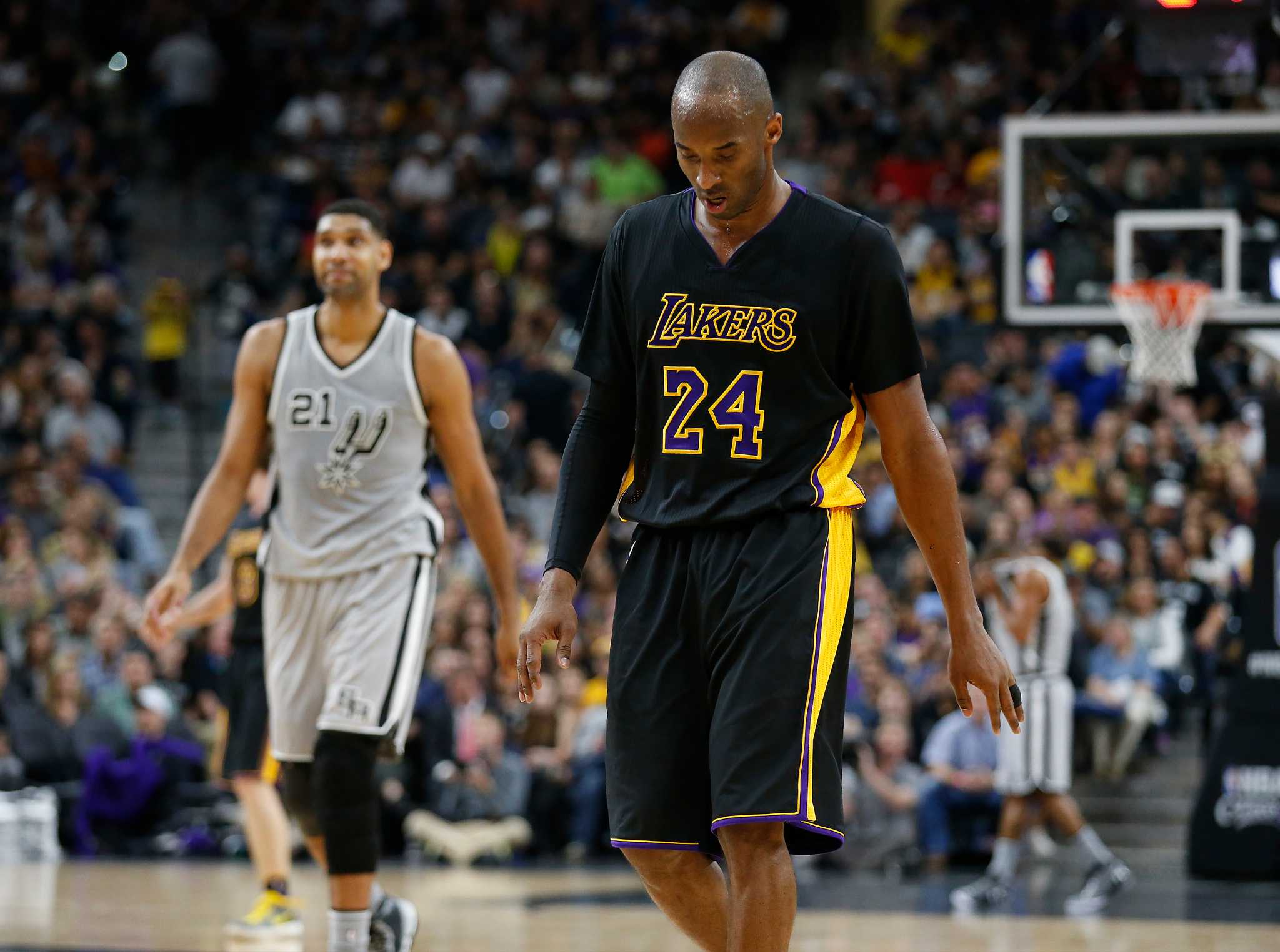 As Bryant rides off, Duncan prepares for another postseason