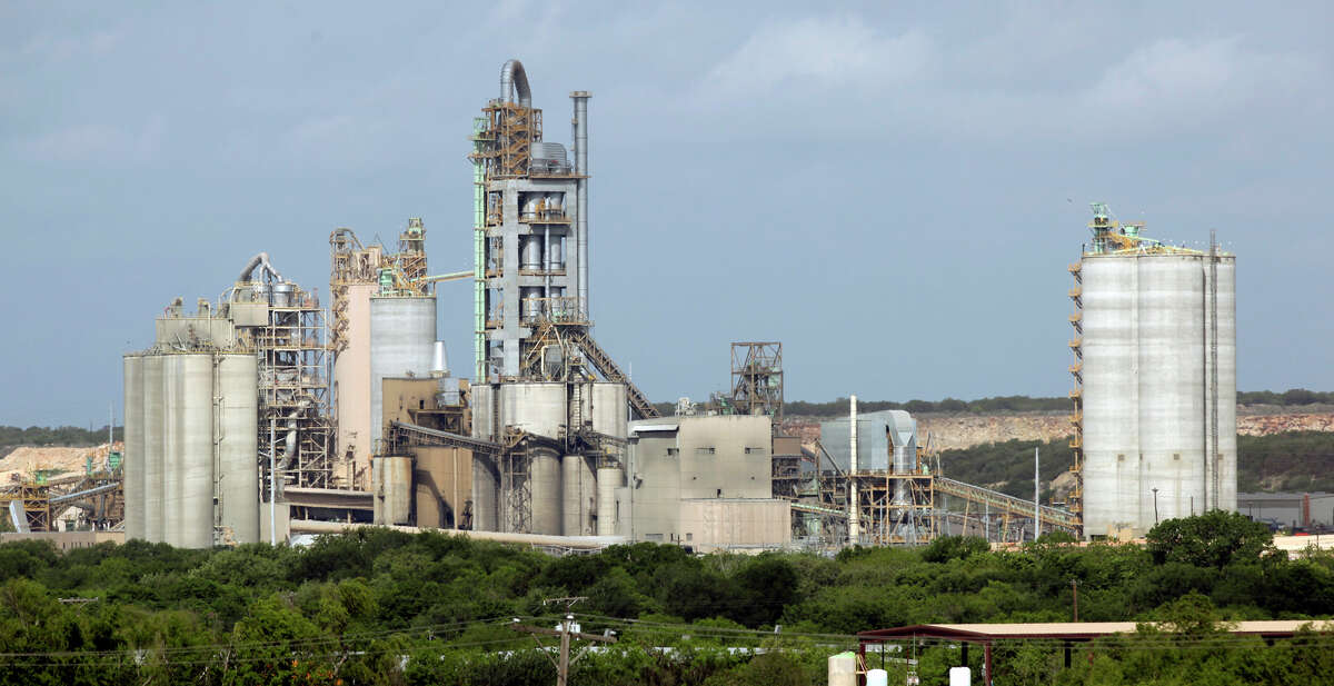 San Antonio smog now exceeds federal limits