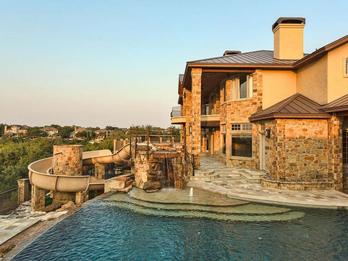 MLB star Jeff Kent's Lake Austin home on the market for $3.1 million