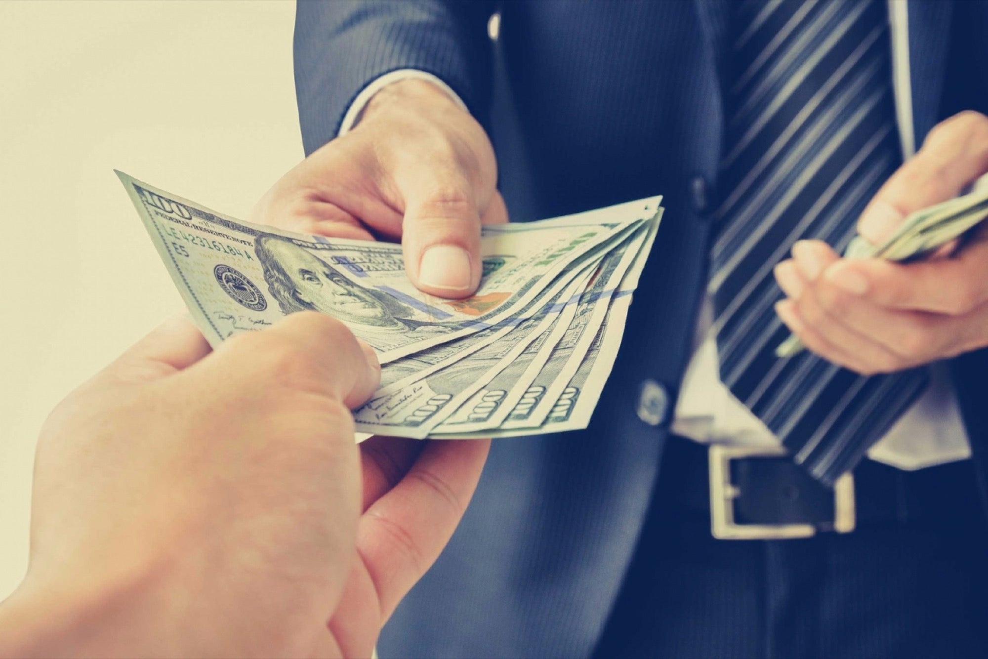 Quinnipiac, Yale presidents top list of college salaries in Connecticut