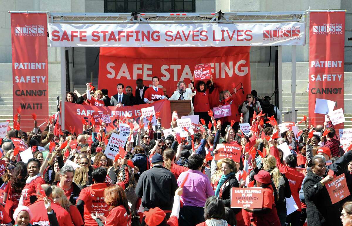Nurses rally for Safe Staffing Act in Albany
