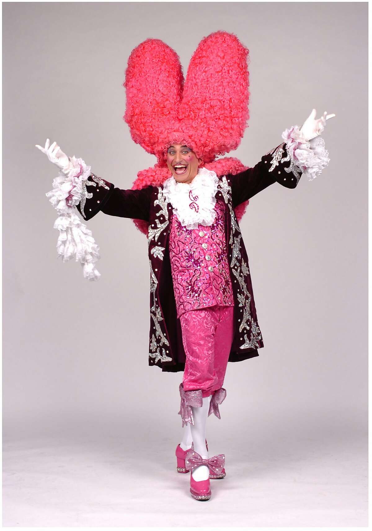 Steve Silver’s ‘Beach Blanket Babylon’ reconsidered