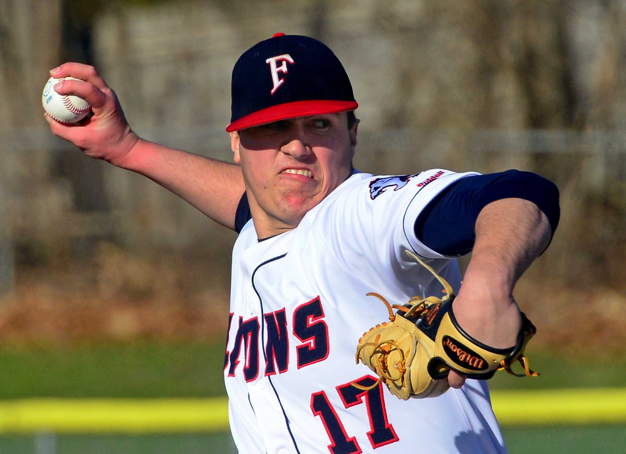 Foran edges rival Law in baseball