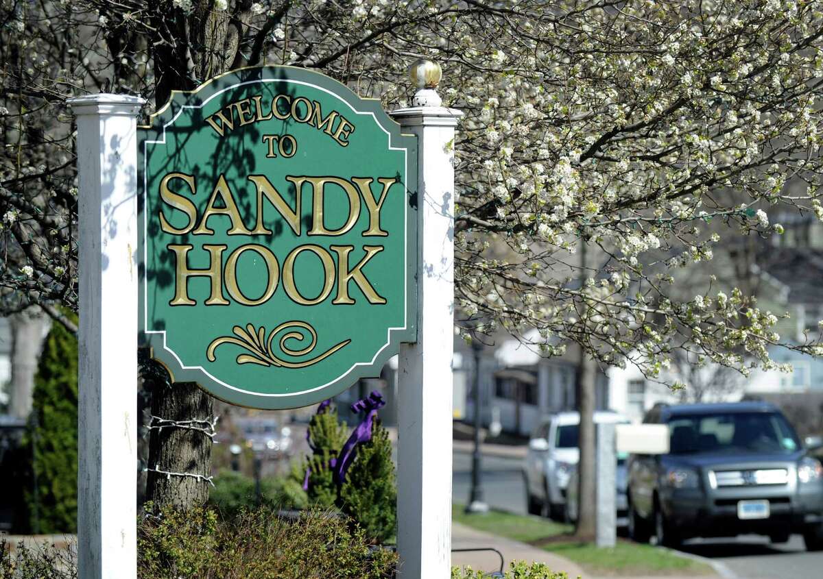 Sandy Hook families can sue gun industry